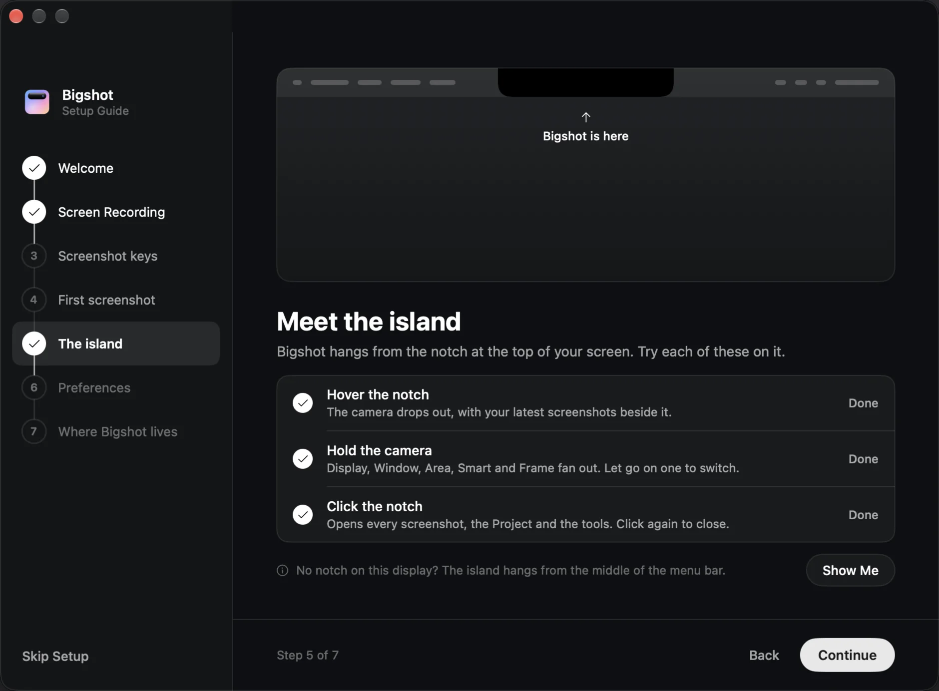 The island page: a drawing of the notch with Bigshot is here under it, and three ticked steps, Hover the notch, Hold the camera and Click the notch.
